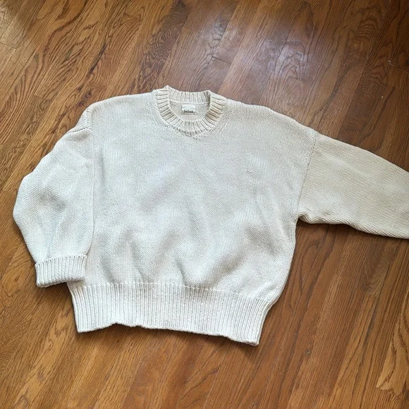 Babaa Cream Crew Neck Sweater - Picture 6 of 9